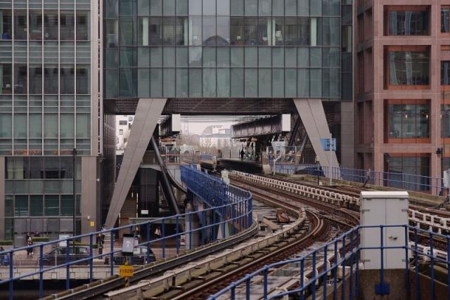 Canary Wharf DLR station
