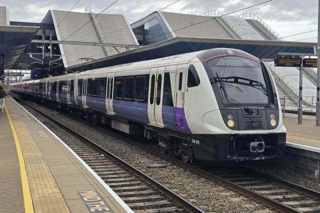 An Elizabeth line train