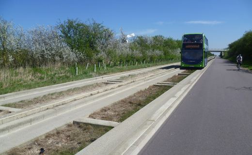 Guided busways — Bus rapid transit on segregated track